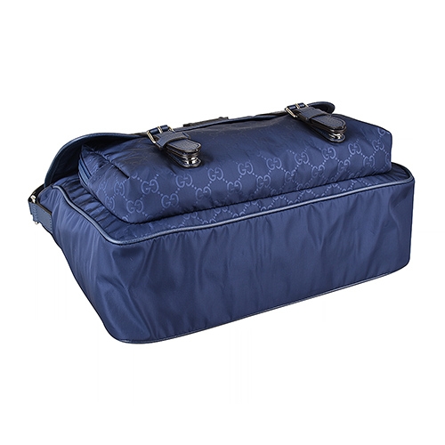 GUCCI經典雙G LOGO尼龍牛皮陪襯扣式斜背包(大/藍)