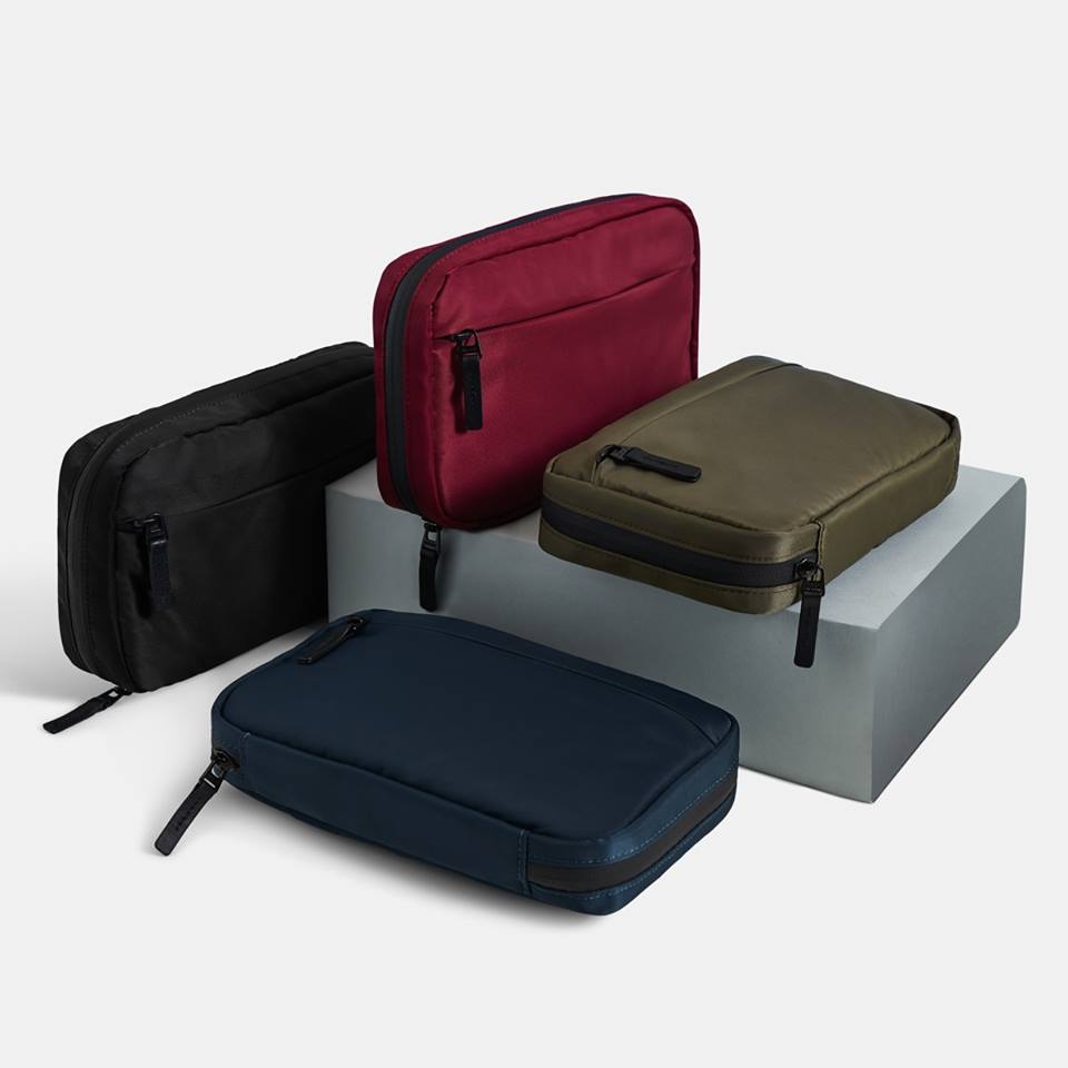 Incase Nylon Accessory Organizer 尼龍配件收納包-黑