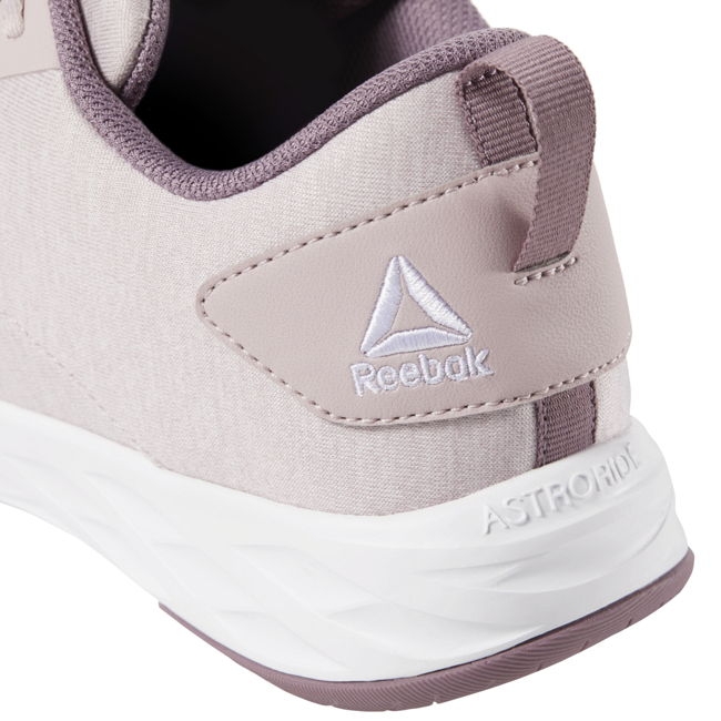 reebok astroride walk 2