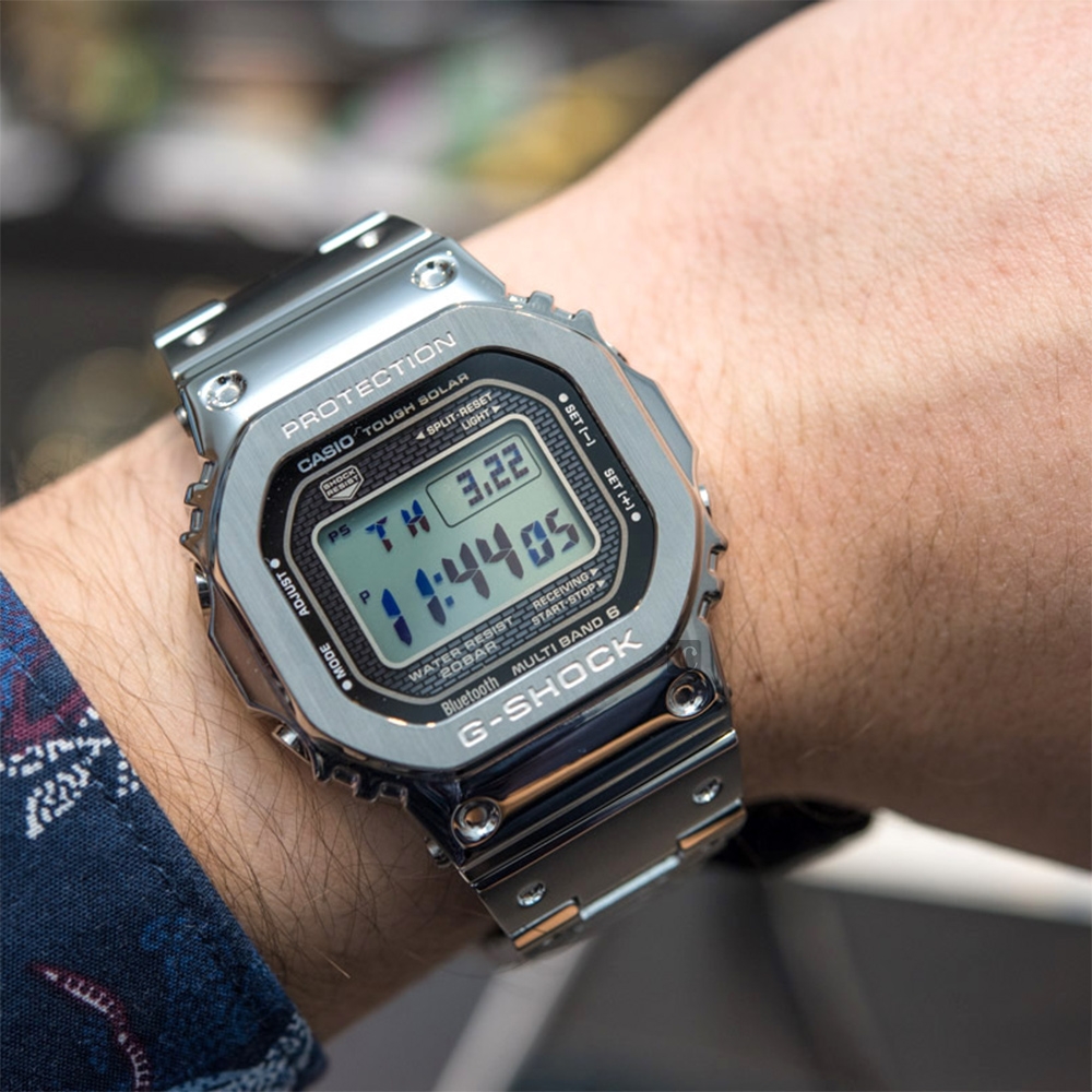 CASIO 卡西歐G-SHOCK 全金屬太陽能電波手錶-銀GMW-B5000D-1