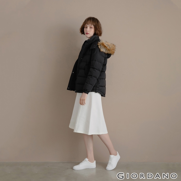 GIORDANO 女裝素色可拆式連帽羽絨外套 - 01 標誌黑