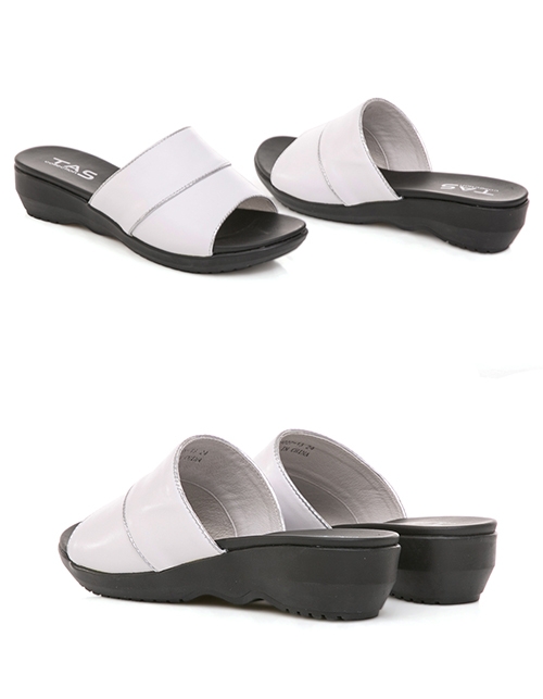 TAS 寬版一字涼拖鞋-簡約白