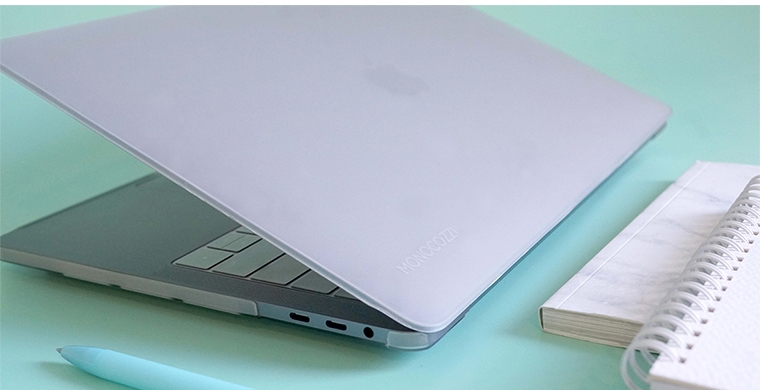 MONOCOZZI 半透明保護殼MacBook Pro 15