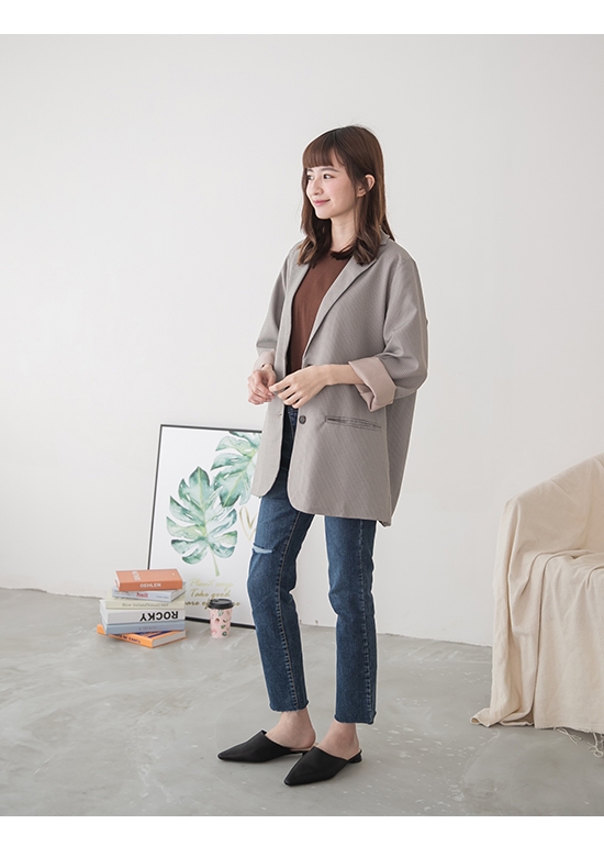 D+AF 極簡品味.素面尖頭圓跟穆勒鞋*黑 D+AF 極簡品味.素面尖頭圓跟穆勒鞋*黑