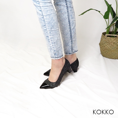 KOKKO -雙色拼接都會風低跟鞋-都會黑