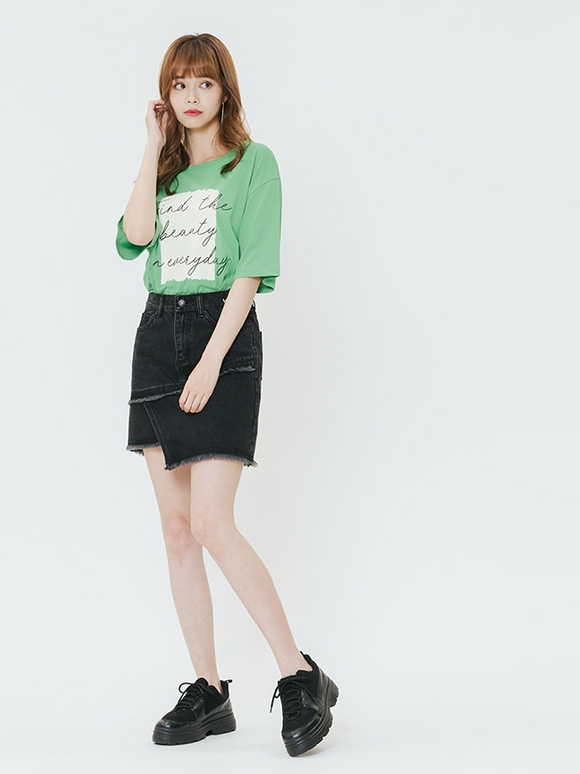 H:CONNECT 韓國品牌 女裝-交錯拼接設計感短裙-黑