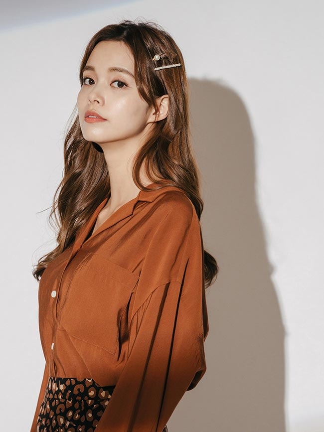 H:CONNECT 韓國品牌 配件 -氣質珍珠髮夾組-金