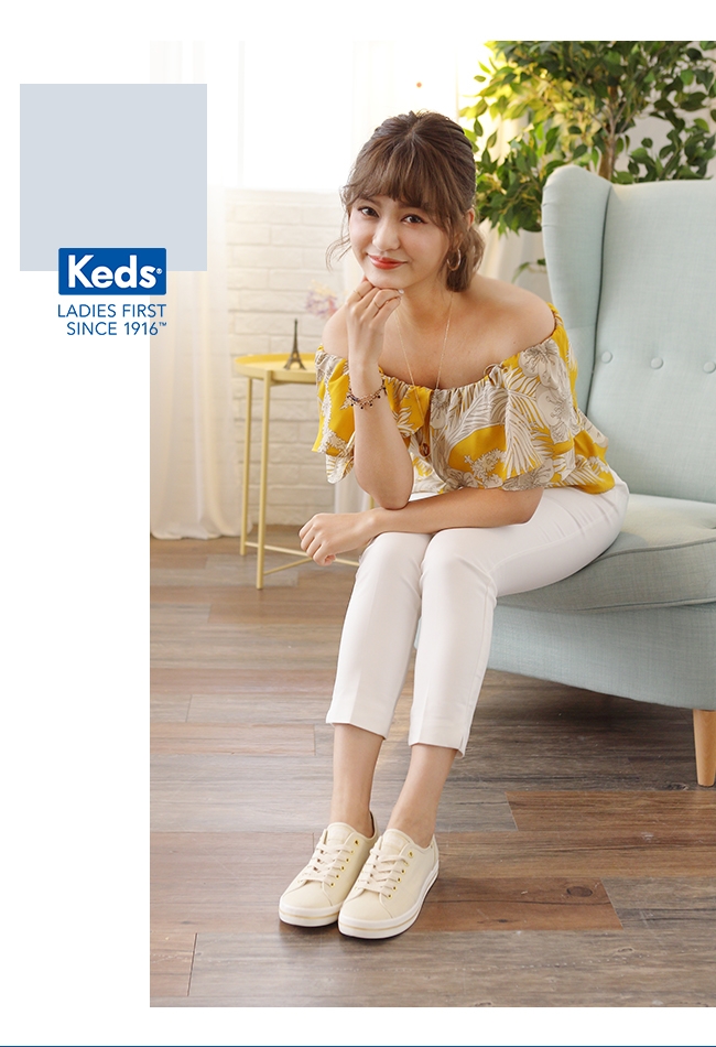 Keds KICKSTART 耀眼珠光綁帶休閒鞋-奶油白