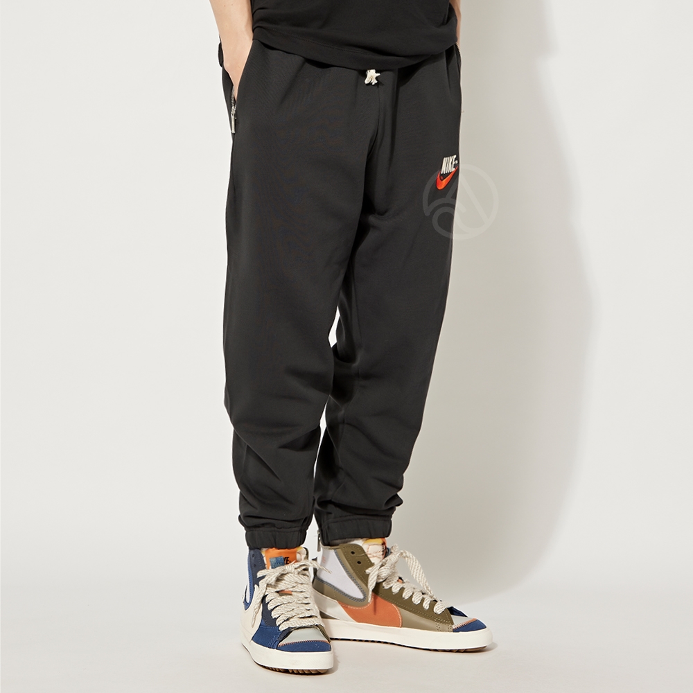 NIKE TREND CAPSULE SNEAKER PANTS DM5272 | legaleagle.co.nz