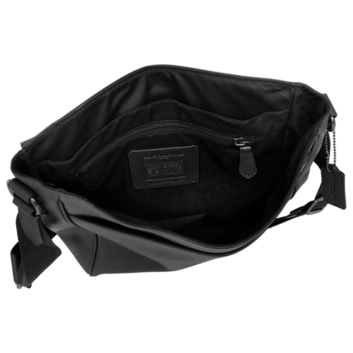 COACH黑色全皮磁釦翻蓋斜背男包