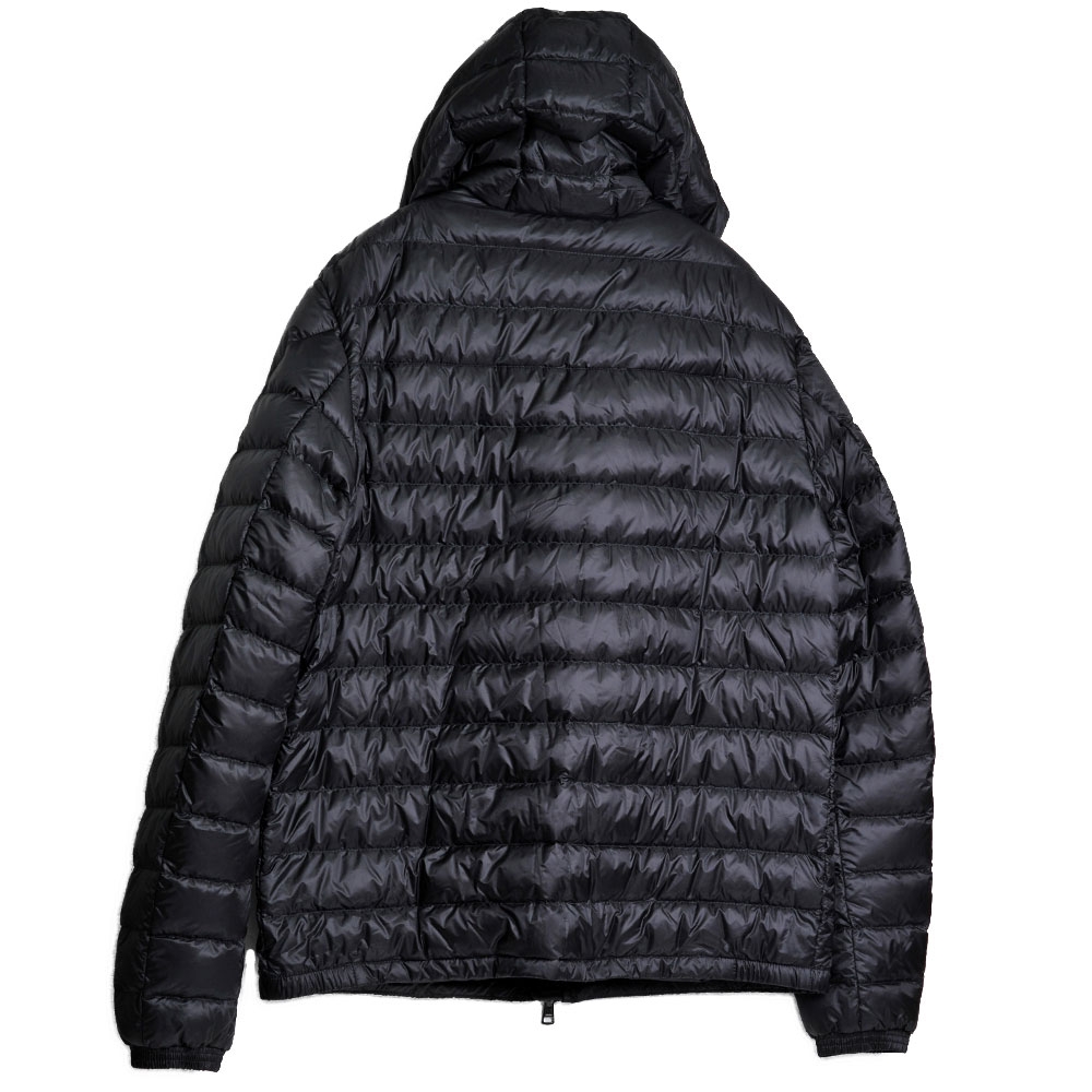 MONCLER DOURET 品牌經典羽絨車縫連帽黑色羽絨外套(4號/男款)