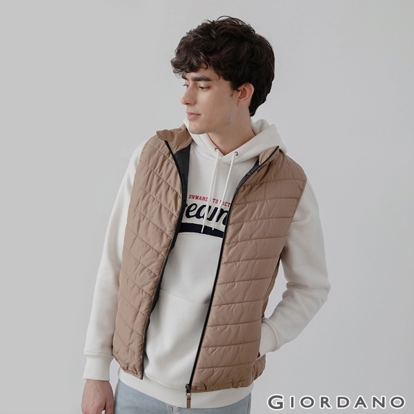 GIORDANO 男裝經典素色保暖鋪棉背心 - 82 松皮褐