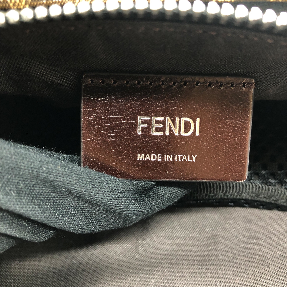 FENDI 經典品牌Logo帆布拉鍊mini斜背/腰包-咖