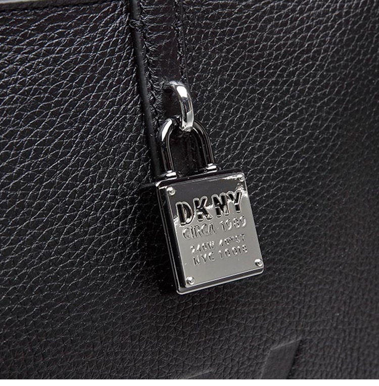 DKNY LOGO印字金屬鎖頭點點手提包 黑