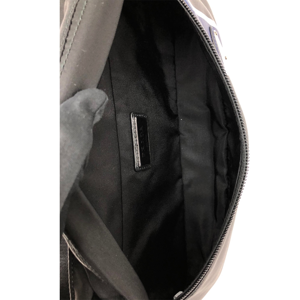 PRADA 新款牛皮拚接尼龍腰包/斜背包 (黑)