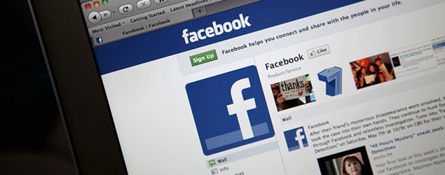 Facebook denies outages caused by hackers. (Thinkstock)