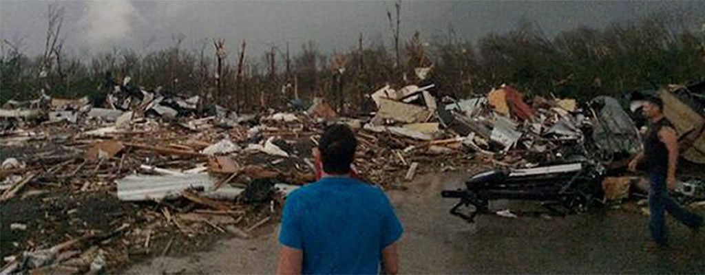 16 killed in powerful Arkansas tornado