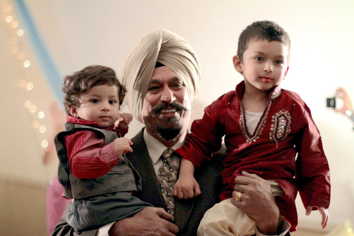 Satwant Singh Kaleka with his grandchildren. (Courtesy Pardeep Kaleka)