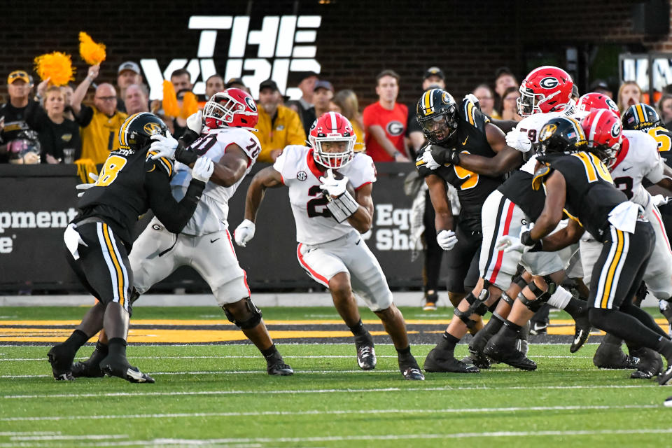 COLUMBIA, MO - OCTOBER 01: Georgia Bulldogs running back Kendall Milton (2) hits a hole for a big run during a SEC conference game between Georgia Bulldogs and Missouri held on Saturday OCT 01, 2022 at Faurot Field at Memorial Stadium in Columbia MO. (Photo by Rick Ulreich/Icon Sportswir