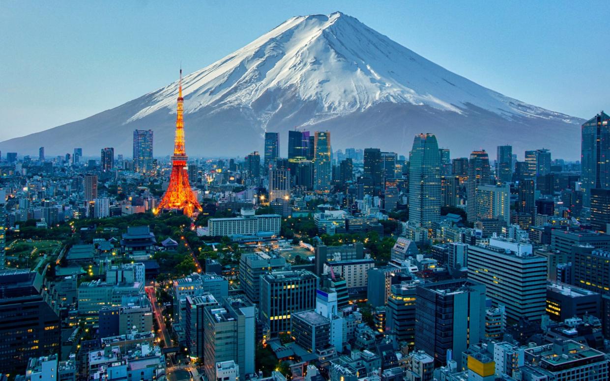 Mt Fuji and the Tokyo skyline - Jackyenjoyphotography