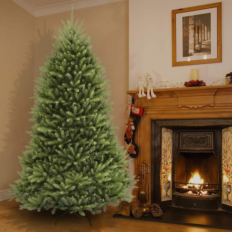 Reviewers say this faux tree could absolutely pass for the real thing. (Photo: Amazon)