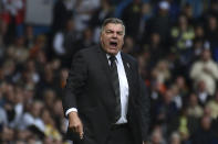 Leeds United's head coach Sam Allardyce shouts instructions to his players during the English Premier League soccer match between Leeds United and Newcastle United at Elland Road in Leeds, England, Saturday, May 13, 2023. (AP Photo/Rui Vieira)