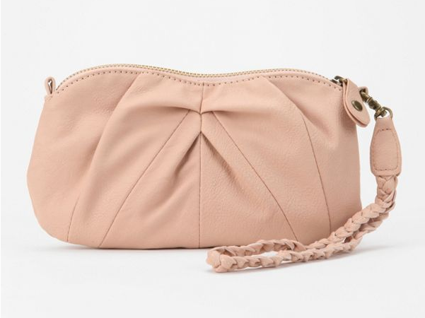 From 38,000 BC to now: this is how purses have changed over the years