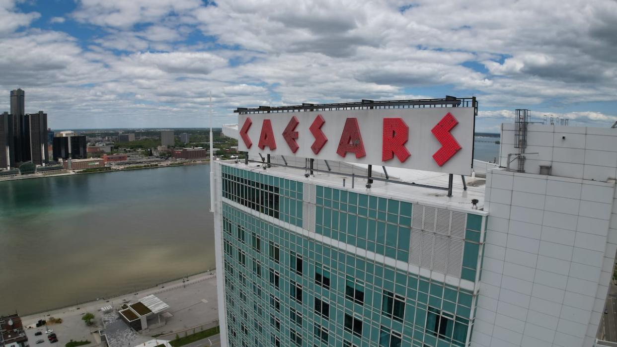 An aerial view of Caesars Windsor overlooking the Detroit River and Detroit, Mich. (Patrick Morrell/CBC - image credit)
