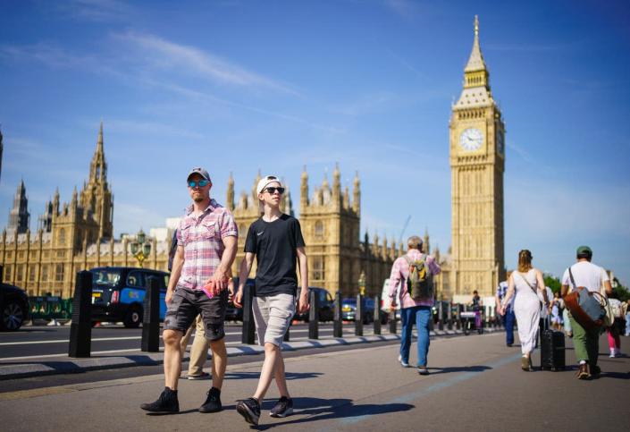 Britons swelter on hottest day of year, says Met Office