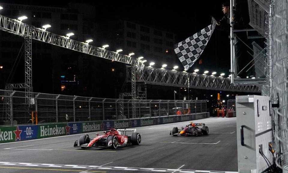 Charles Leclerc finishes ahead of Sergio Pérez during the Las Vegas GP