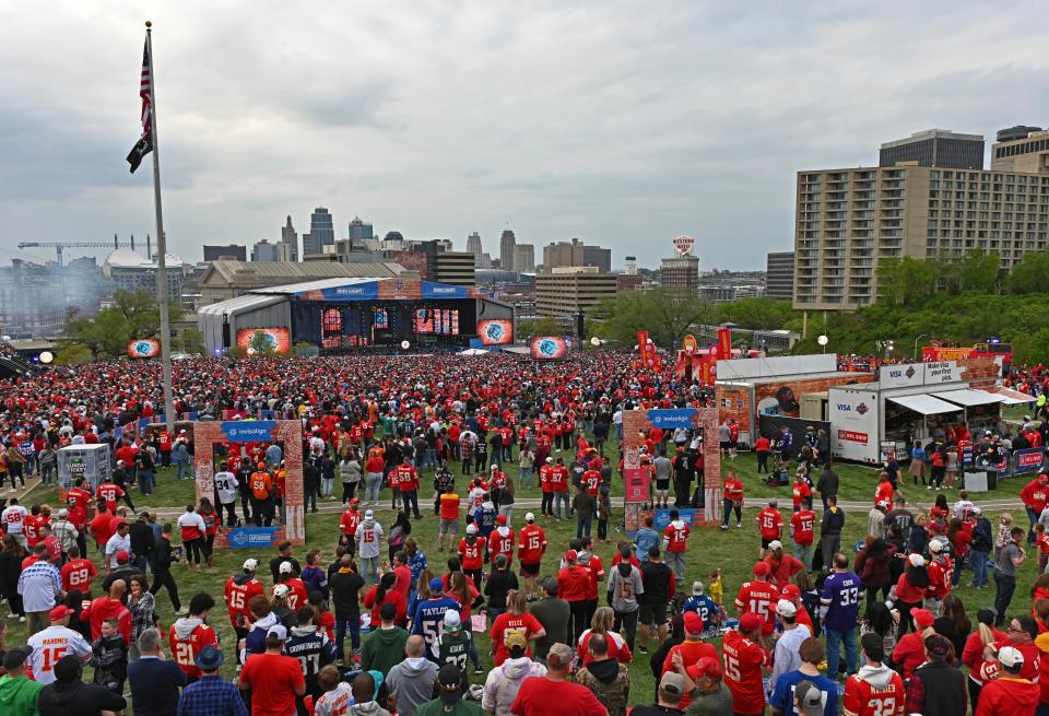 A large crowd of NFL fans watch the 2023 NFL Draft at Union Station on Thursday, April 27, 2023 in Kansas City, MO.