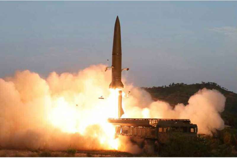 被稱為「KN-23」或「朝鮮版伊斯坎德爾」的新式戰術制導武器。（勞動新聞）