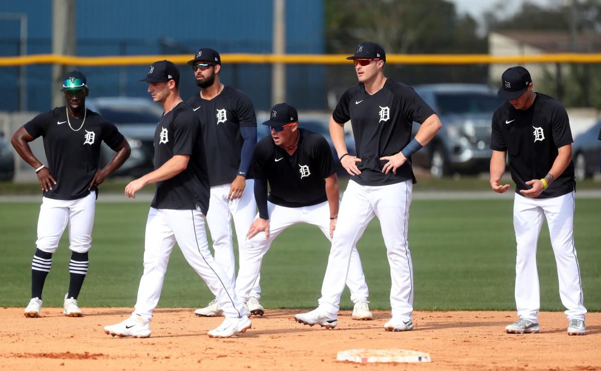 Spring training opener: Detroit Tigers 6, Philadelphia Phillies 6