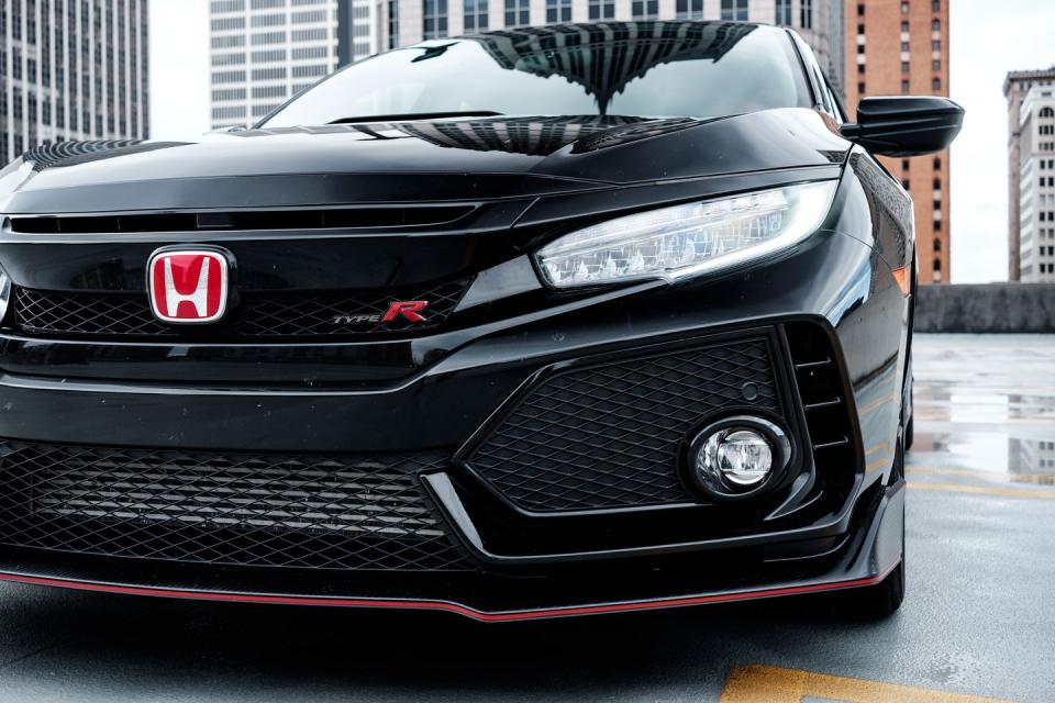 View Photos of Our Long-Term 2019 Honda Civic Type R