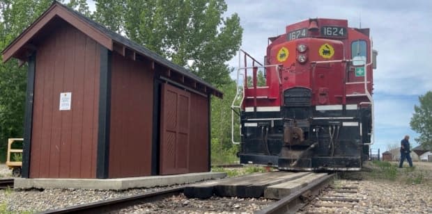 One of the main locomotives sits idle at Aspen Crossing, a tourist attraction near Mossleigh, Alta. (Bryan Labby/CBC - image credit)