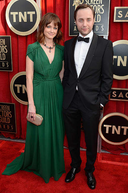 alexis-bledel-and-hubby
