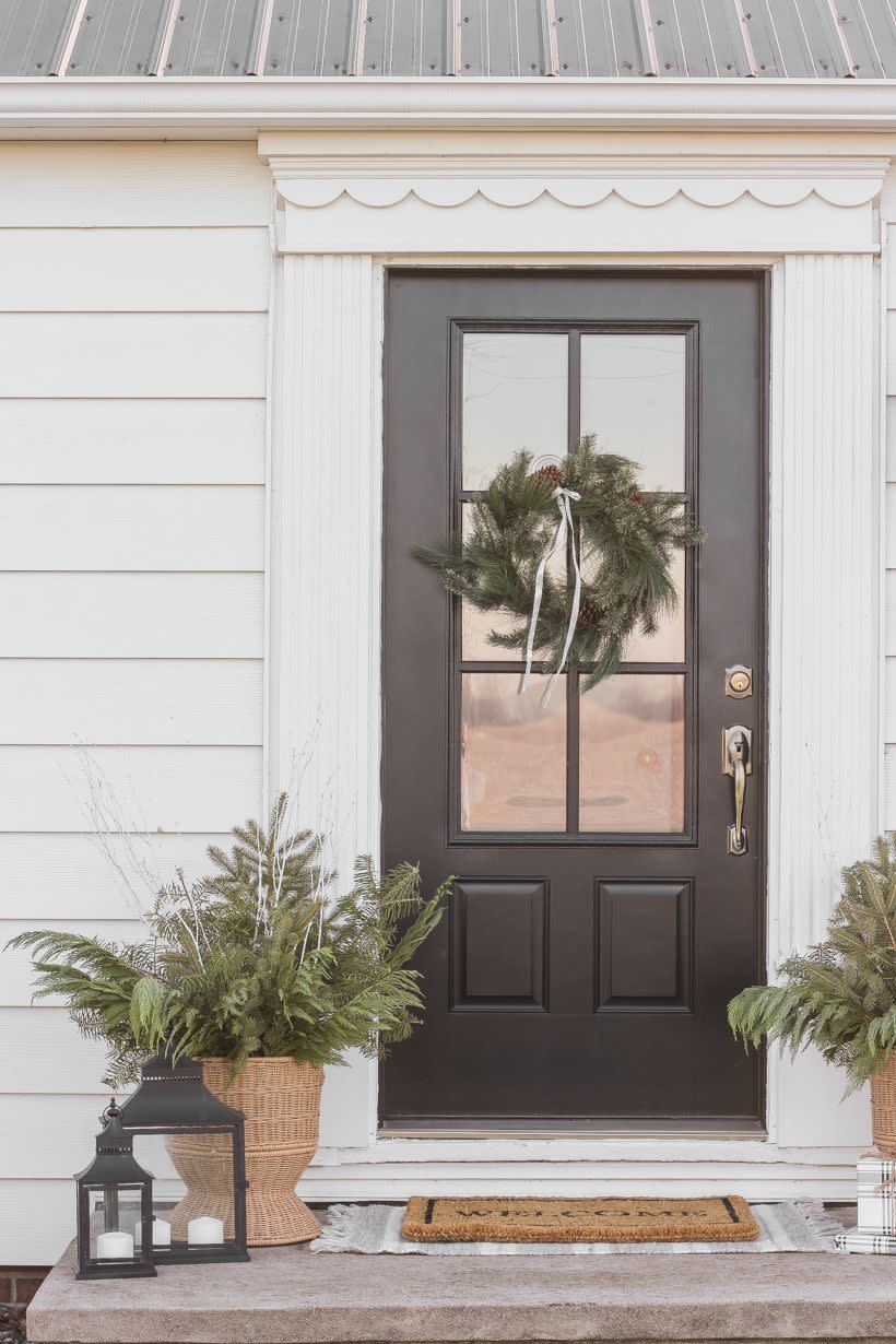 natural green front porch christmas door decorations