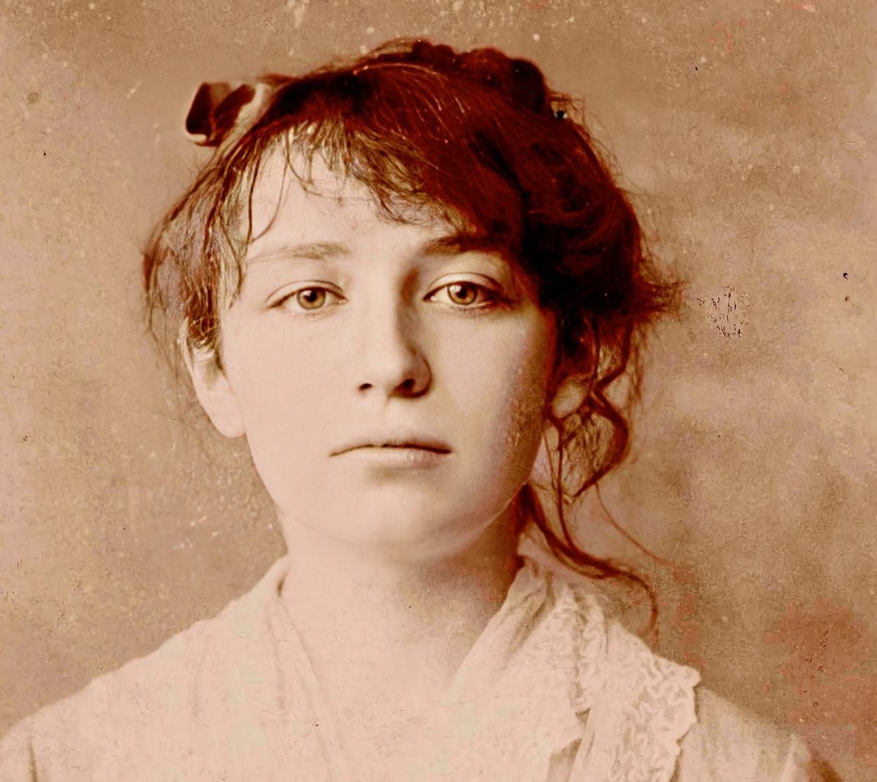 <span class="caption">Retrato de Camille Claudel por César. </span> <span class="attribution"><a class="link " href="https://www.musee-rodin.fr/es/musee/collections/oeuvres/retrato-de-camille-claudel" rel="nofollow noopener" target="_blank" data-ylk="slk:Museé Rodin;elm:context_link;itc:0;sec:content-canvas">Museé Rodin</a></span>