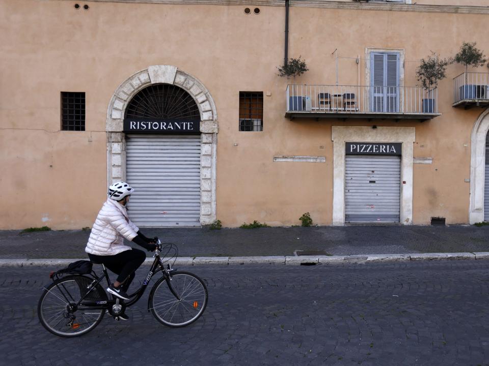 italy lockdown third wave