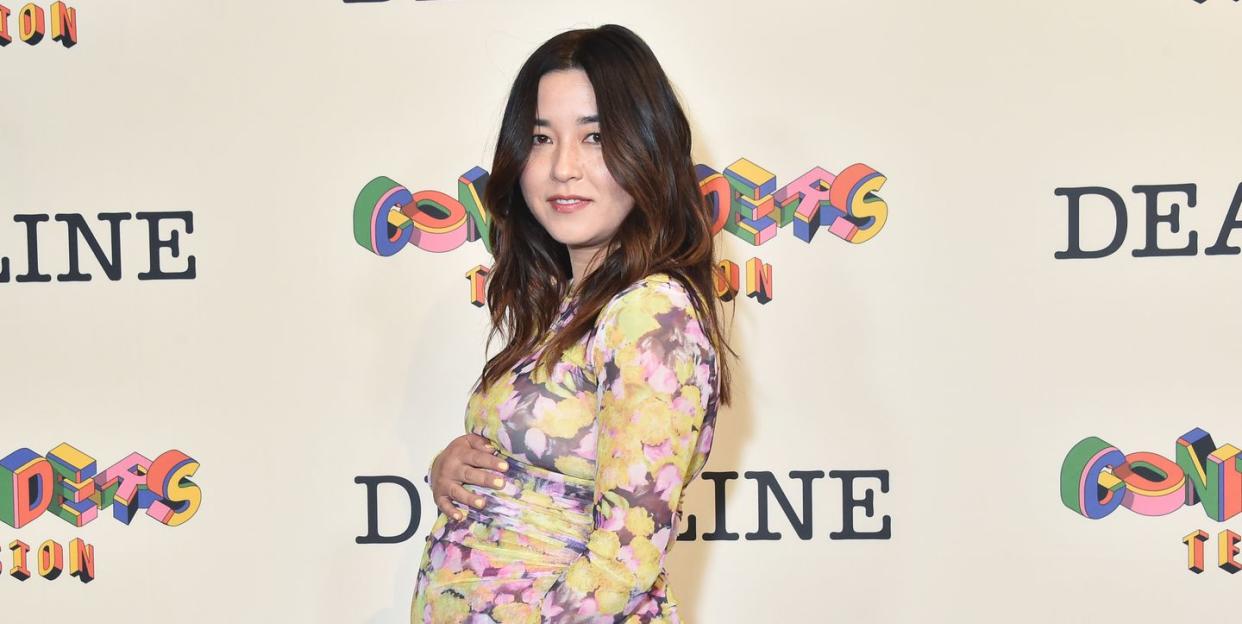 maya erskine reveals baby bump