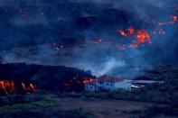 <p>Le volcan Cumbre Vieja continue de rugir sur l'île espagnole de La Palma.</p>