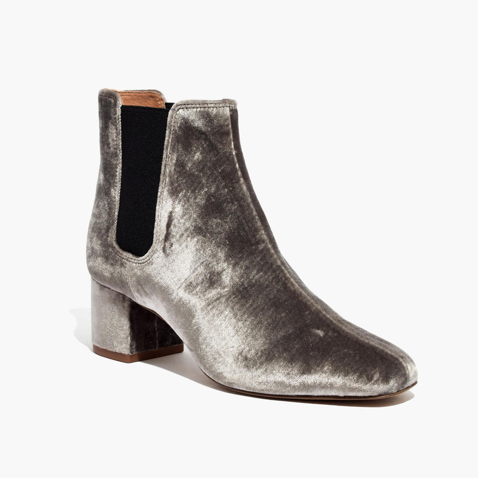 Madewell the walker chelsea boot in velvet