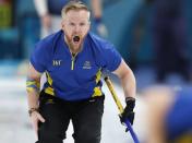 Curling - Pyeongchang 2018 Winter Olympics - Men's Final - Sweden v U.S. - Gangneung Curling Center - Gangneung, South Korea - February 24, 2018 - Skip Niklas Edin of Sweden shouts to his team mates. REUTERS/John Sibley