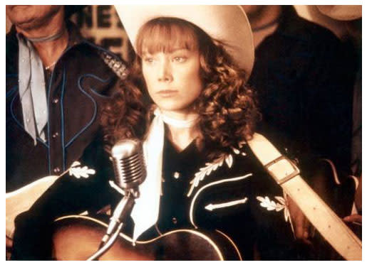 Sissy Spacek as Loretta Lynn