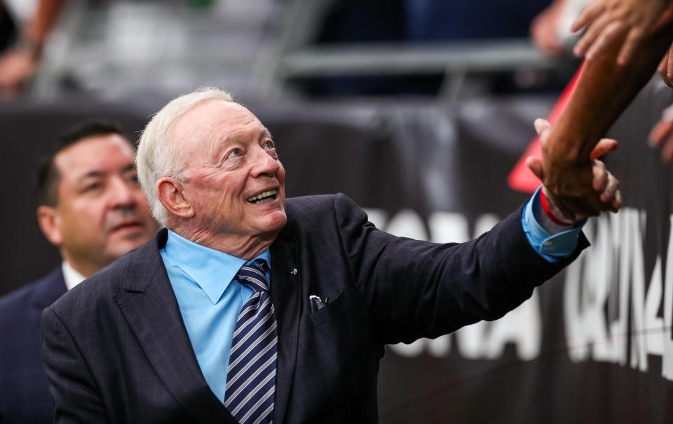 Jerry Jones and the Cowboys will head to the Bay Area this weekend to take on the 49ers. (Mike Christy/Getty Images)