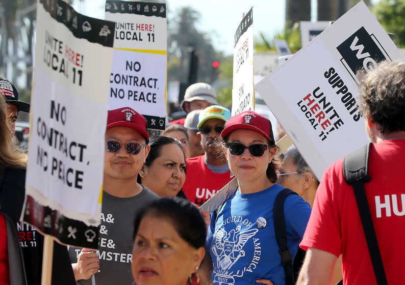 Santa Monica, CA - Members of Unite Here! Local 11 hotel workers union and members of the Writers Guild of America picket together outside the Fairmont Miramar Hotel in Santa Monica on Thursday, July 13, 2023. (Luis Sinco / Los Angeles Times)