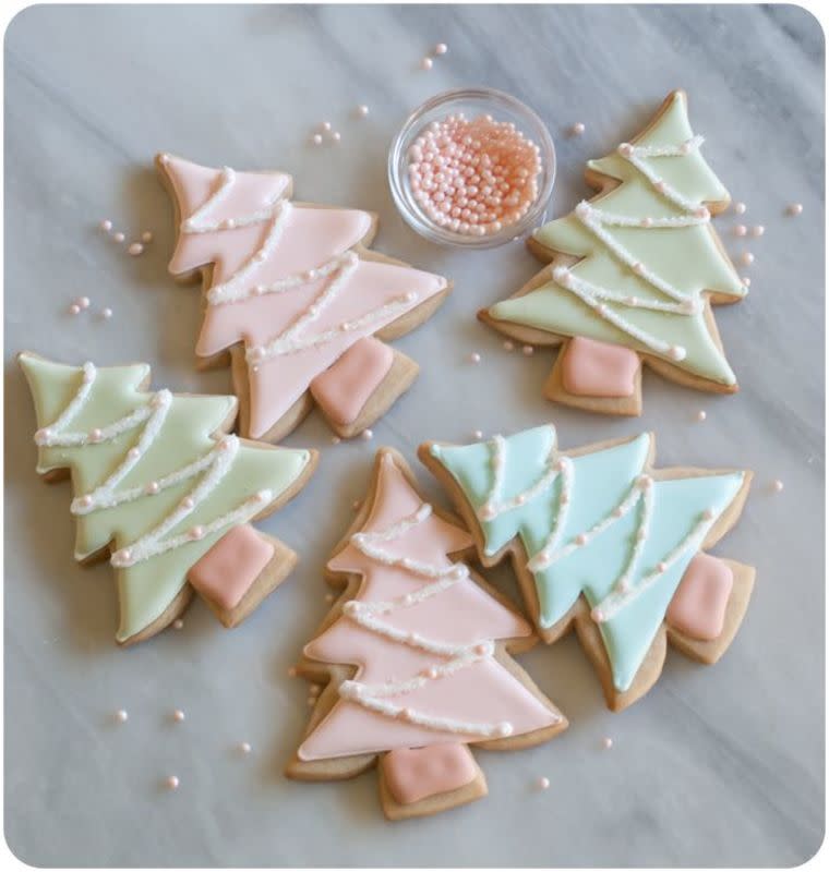 <p>Bake at 350</p><p>Sugar cookies only get better with a touch of cinnamon.</p><p><strong>Get the recipe: <a href="https://www.bakeat350.net/2014/12/cinnamon-sugar-cut-out-cookies.html" rel="nofollow noopener" target="_blank" data-ylk="slk:Cinnamon Sugar Cut-Out Cookies;elm:context_link;itc:0;sec:content-canvas" class="link rapid-noclick-resp">Cinnamon Sugar Cut-Out Cookies</a></strong></p>
