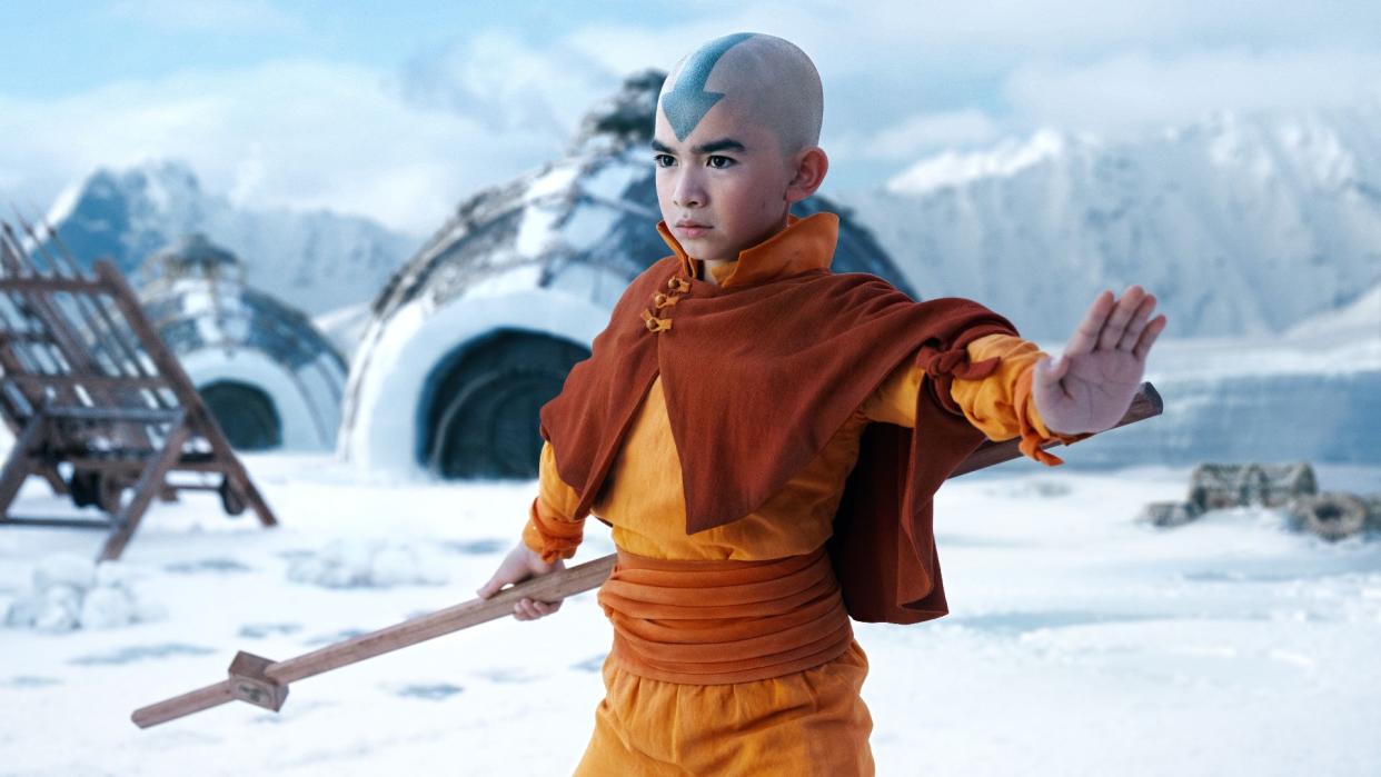  Gordon Cormier as Aang in Netflix's Avatar: The Last Airbender/Emilia Clarke as Daenerys in Game of Thrones. 