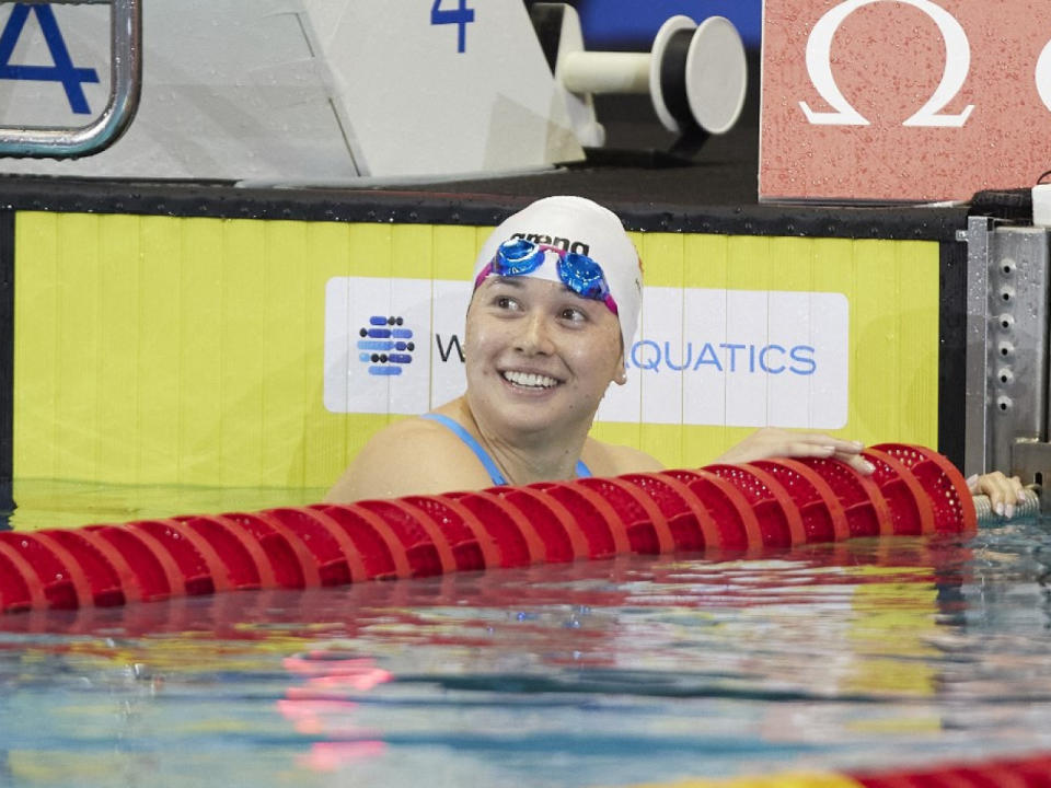 游泳世界盃布達佩斯站　何詩蓓蟬聯女子百米自由泳冠軍

