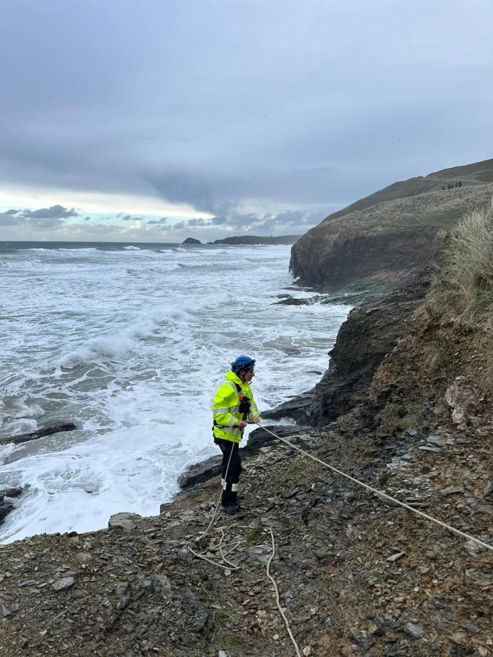 Rescuers saved the man as the tide rose (St Agnes Coastguard Search & Rescue Team)